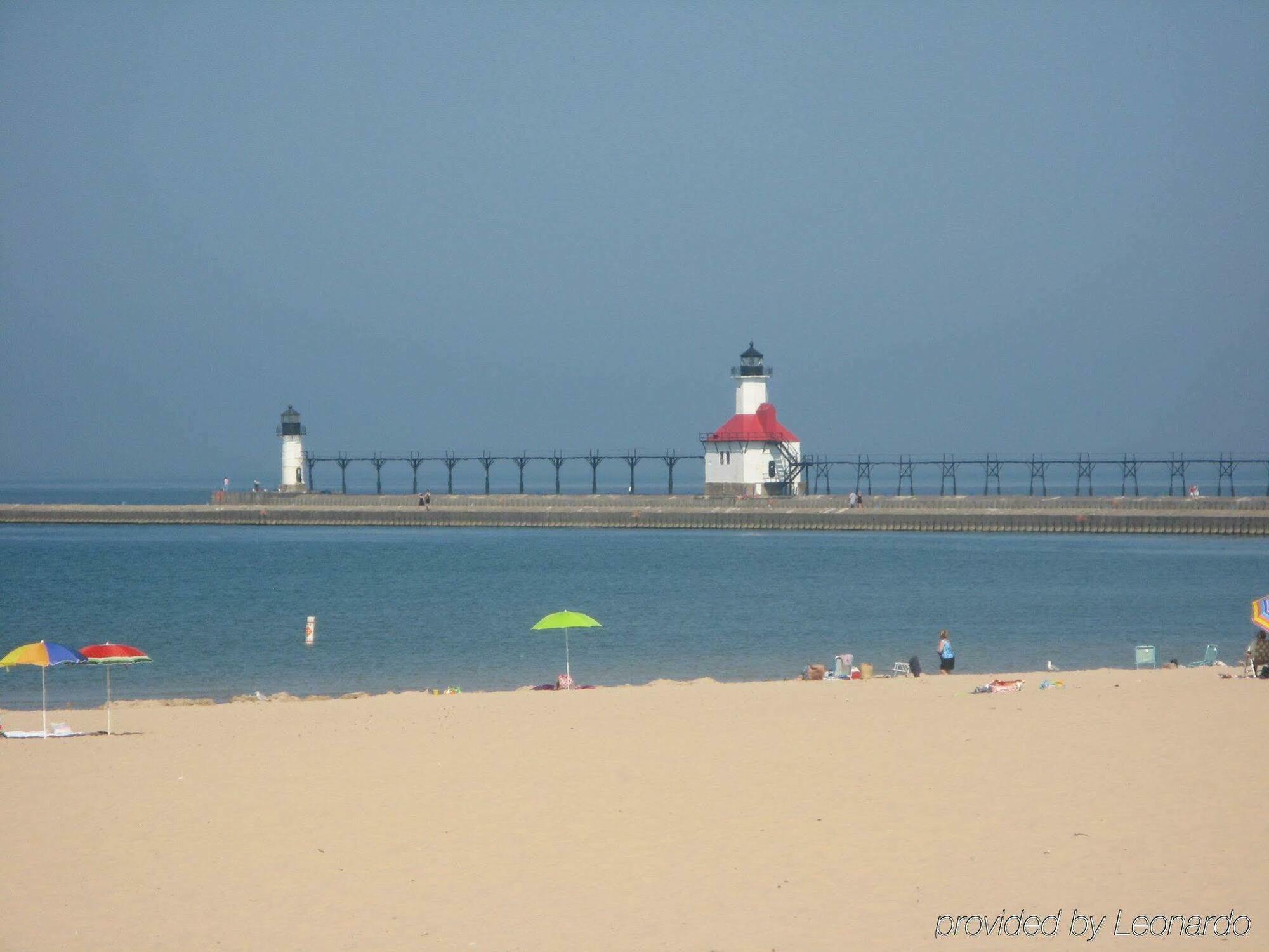 Country Inn & Suites By Radisson Benton Harbor-St Joseph Mi Exterior foto